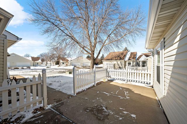 418 Sarazin Street, Shakopee, MN 55379