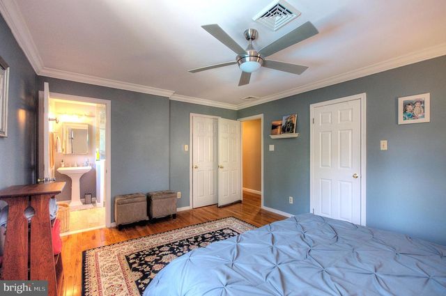 312 KNOLLWOOD DR, Egg Harbor Township, NJ 08234