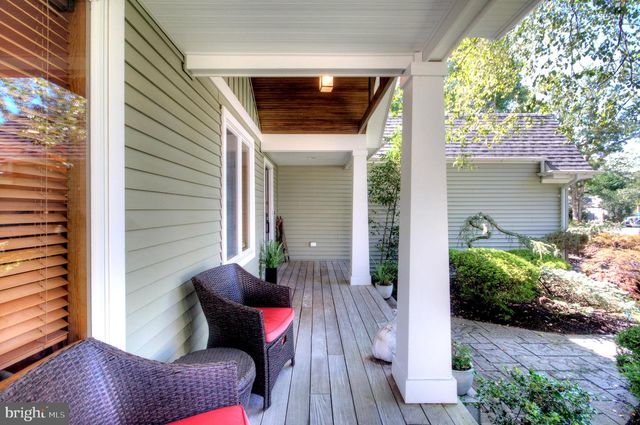 312 KNOLLWOOD DR, Egg Harbor Township, NJ 08234