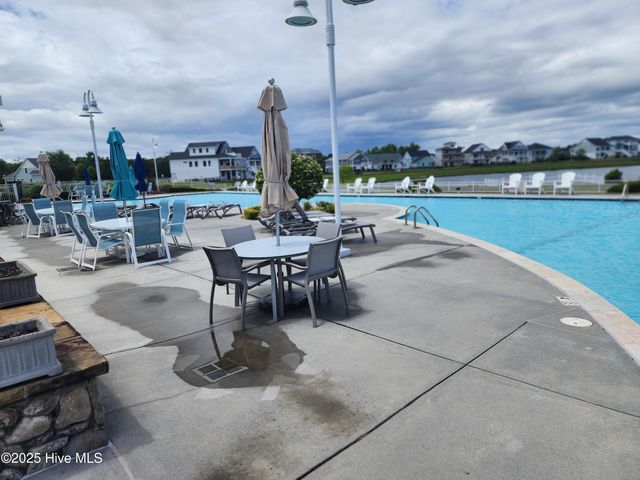 103 Everett Park Trail, Holly Ridge, NC 28445