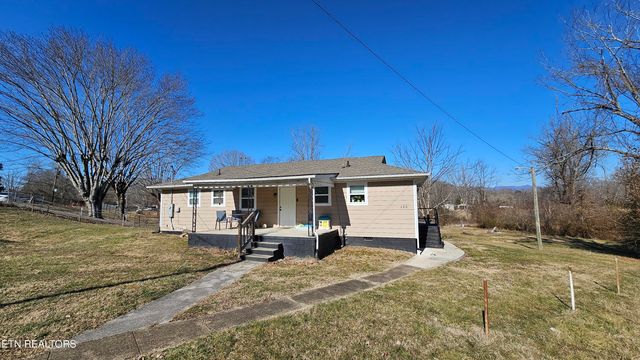 286 S Benedict Ave, Oak Ridge, TN 37830