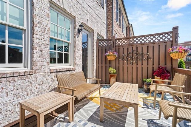 340 Rose Garden Lane, Alpharetta, GA 30009