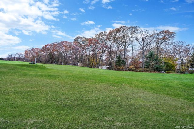 268 Brettonwoods Drive, Coram, NY 11727