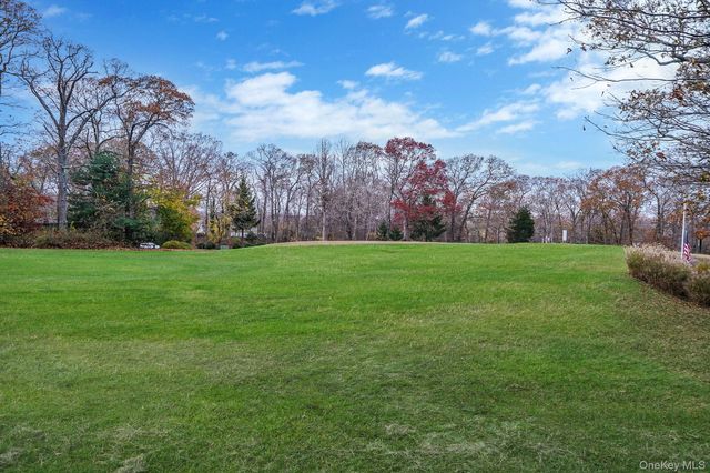 268 Brettonwoods Drive, Coram, NY 11727