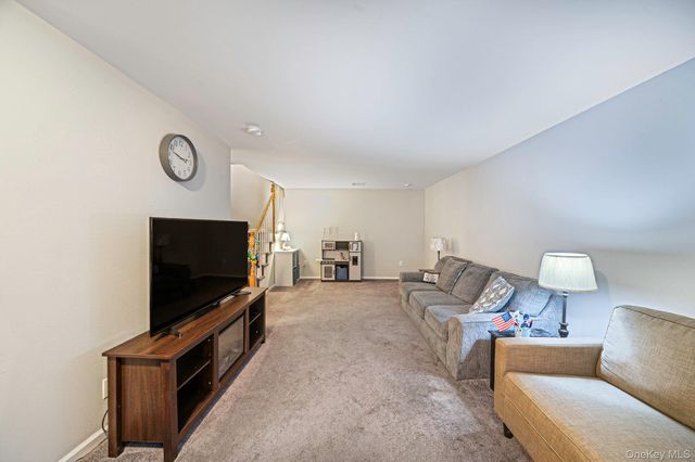 268 Brettonwoods Drive, Coram, NY 11727