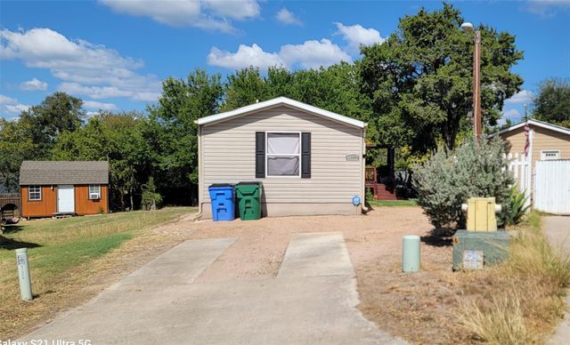 21306 Choctaw CV, Lago Vista, TX 78645