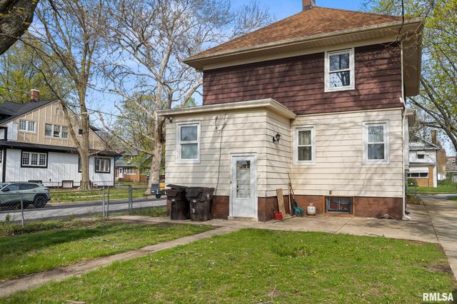 2119 N BIGELOW Street, Peoria, IL 61604