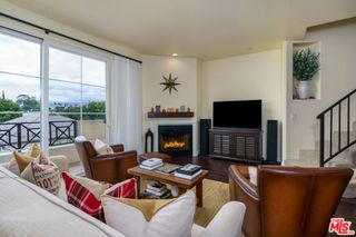 4400 Cartwright Avenue 205, Toluca Lake, CA 91602