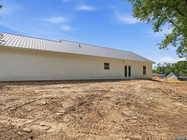 260 Carrington Lane, Albertville, AL 35950