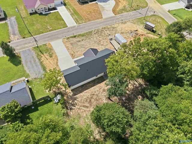 260 Carrington Lane, Albertville, AL 35950