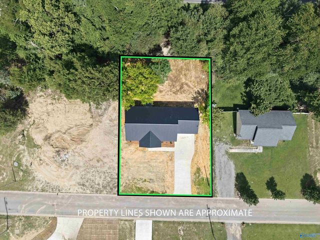 260 Carrington Lane, Albertville, AL 35950