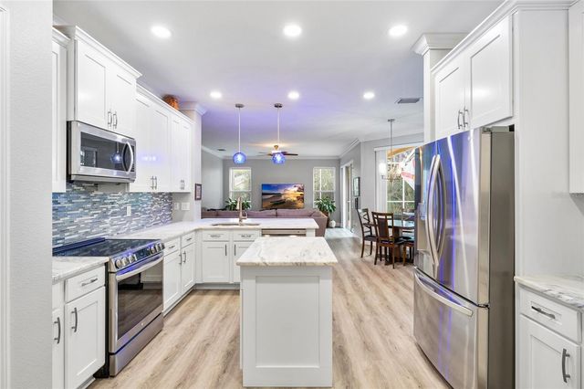 5919 JAEGERGLEN DRIVE, Lithia, FL 33547