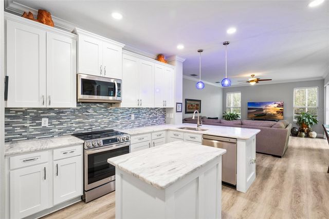 5919 JAEGERGLEN DRIVE, Lithia, FL 33547