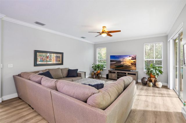 5919 JAEGERGLEN DRIVE, Lithia, FL 33547