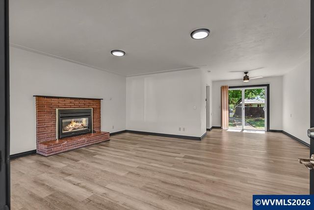 238 Gregory Ln SE, Salem, OR 97302