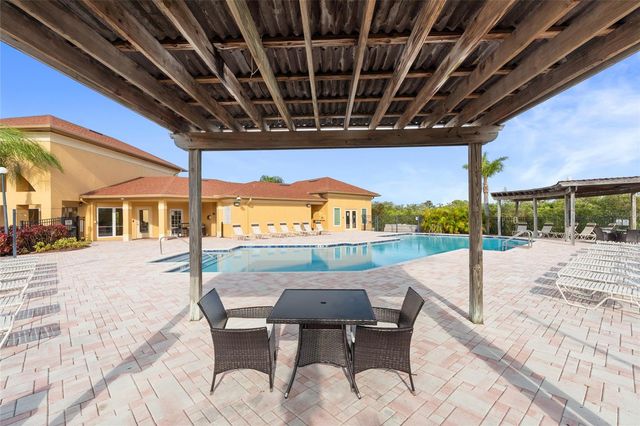 4333 BAYSIDE VILLAGE DRIVE 110, Tampa, FL 33615