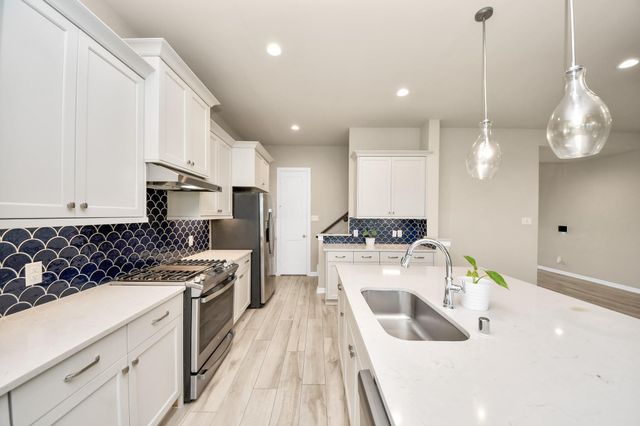 584 Santa Rosa Hills Drive, Katy, TX 77493