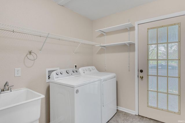 1225 S 27Th Street, South Bend, IN 46615