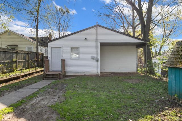 1225 S 27Th Street, South Bend, IN 46615