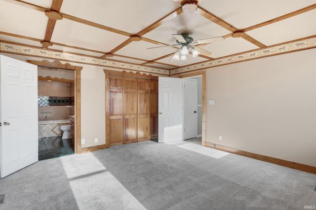1225 S 27Th Street, South Bend, IN 46615