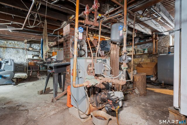 32 Lincoln Avenue, Norwalk, CT 06854