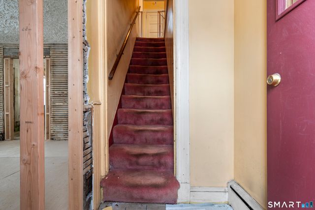 32 Lincoln Avenue, Norwalk, CT 06854