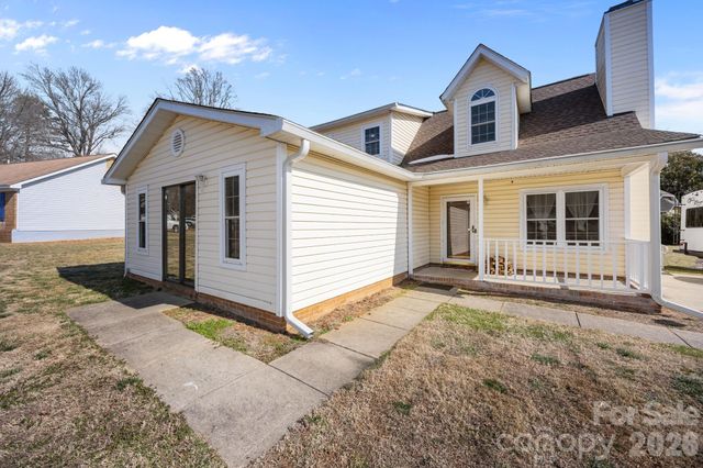 5400 Barnview Court, Charlotte, NC 28269