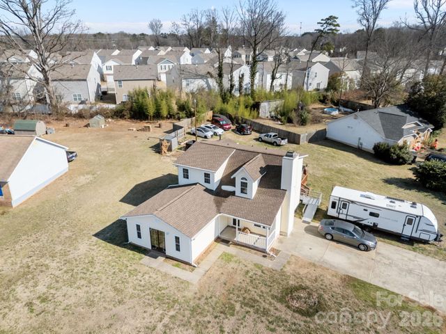 5400 Barnview Court, Charlotte, NC 28269