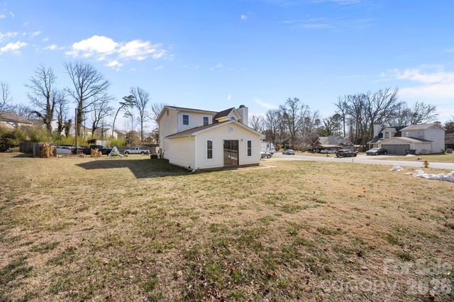 5400 Barnview Court, Charlotte, NC 28269