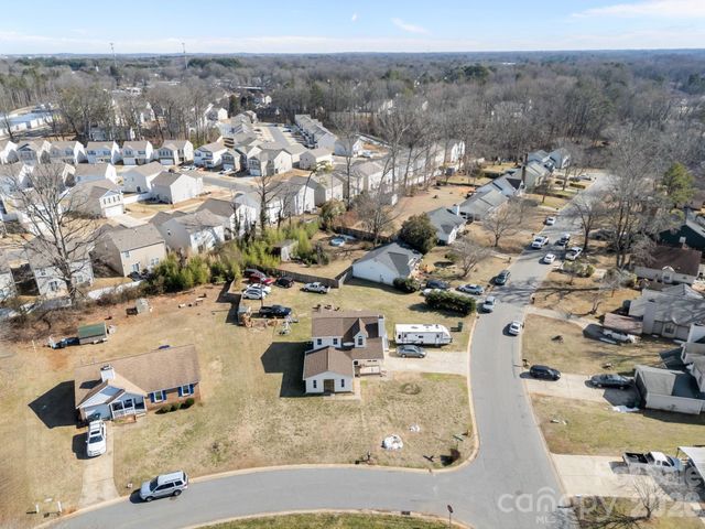 5400 Barnview Court, Charlotte, NC 28269