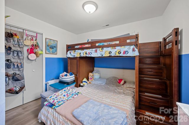 5400 Barnview Court, Charlotte, NC 28269