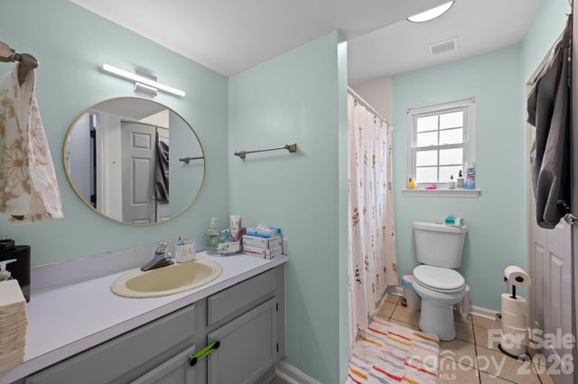 5400 Barnview Court, Charlotte, NC 28269