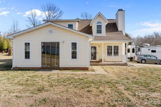 5400 Barnview Court, Charlotte, NC 28269