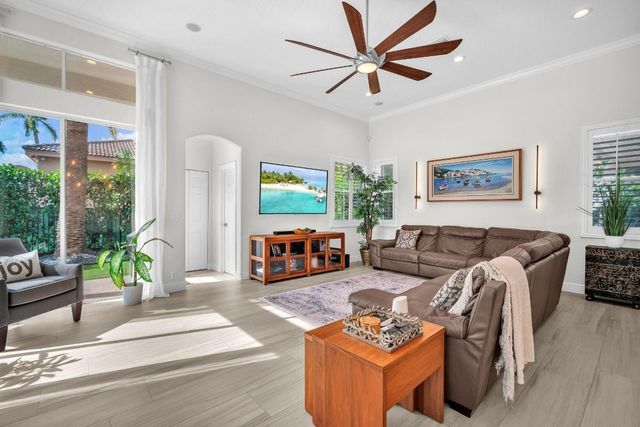 2577 Jardin Court, Weston, FL 33327