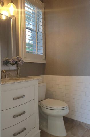 2577 Jardin Court, Weston, FL 33327