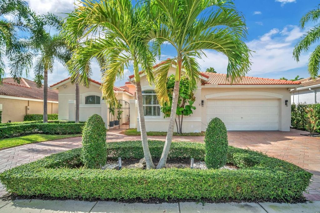 2577 Jardin Court, Weston, FL 33327
