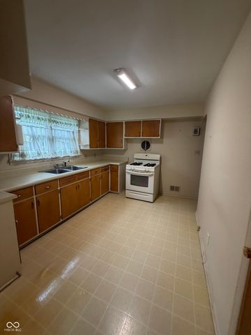 3639 Hiawatha Boulevard, Fort Wayne, IN 46809