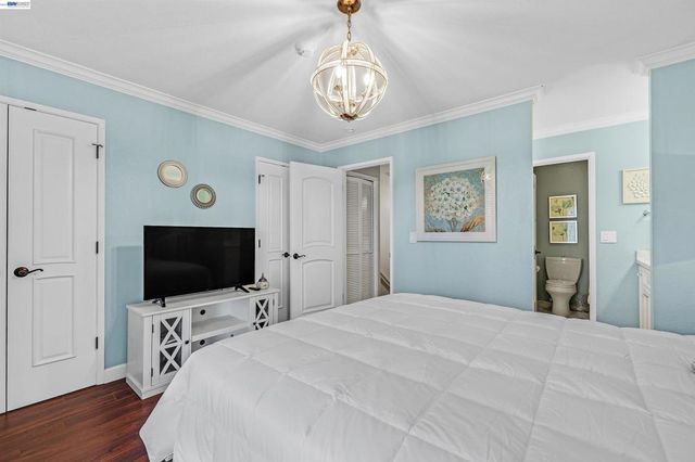 6169 6169 Thornton Avenue B, Newark, CA 94560