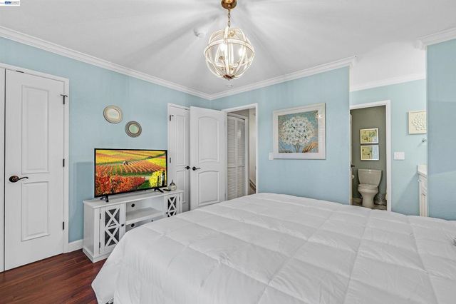 6169 6169 Thornton Avenue B, Newark, CA 94560