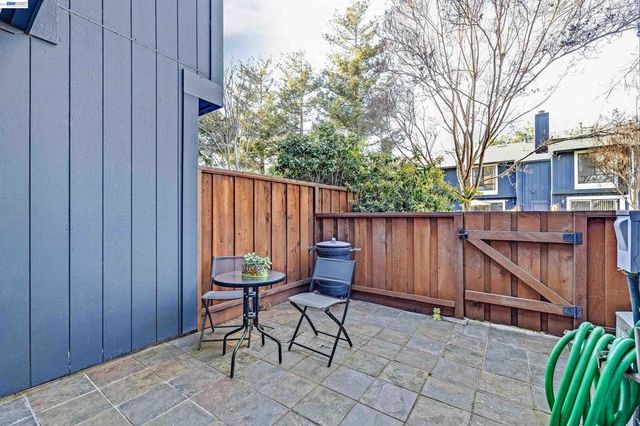 6169 6169 Thornton Avenue B, Newark, CA 94560