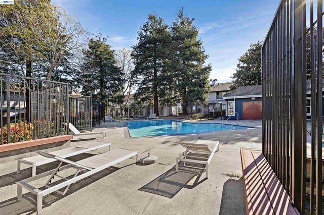 6169 6169 Thornton Avenue B, Newark, CA 94560