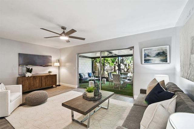 2553 W MARYLAND AVENUE, Tampa, FL 33629