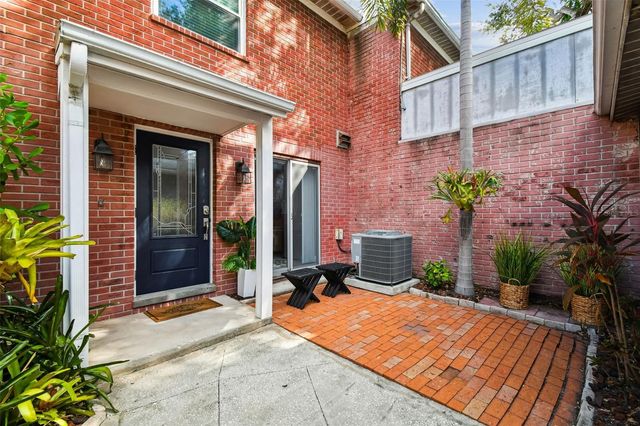 2553 W MARYLAND AVENUE, Tampa, FL 33629