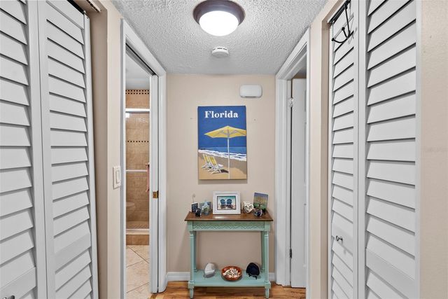 1860 MASSACHUSETTS AVENUE NE 206, St Petersburg, FL 33703