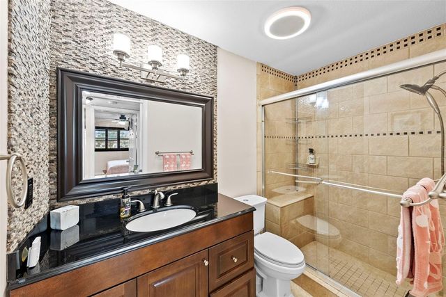 1860 MASSACHUSETTS AVENUE NE 206, St Petersburg, FL 33703