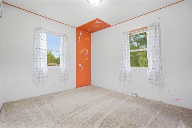 912 Colbern Drive, Belton, MO 64012