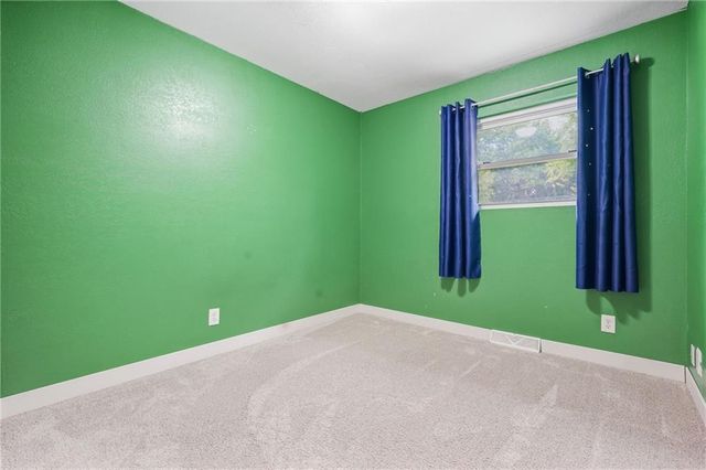 912 Colbern Drive, Belton, MO 64012