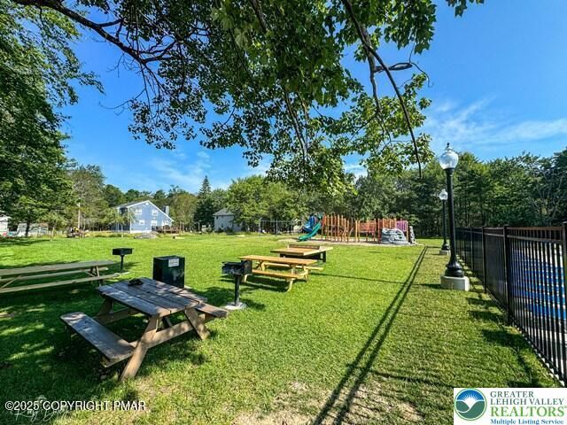 9390 Birch Lane, Coolbaugh Twp, PA 18466