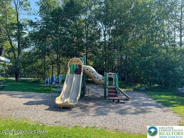 9390 Birch Lane, Coolbaugh Twp, PA 18466