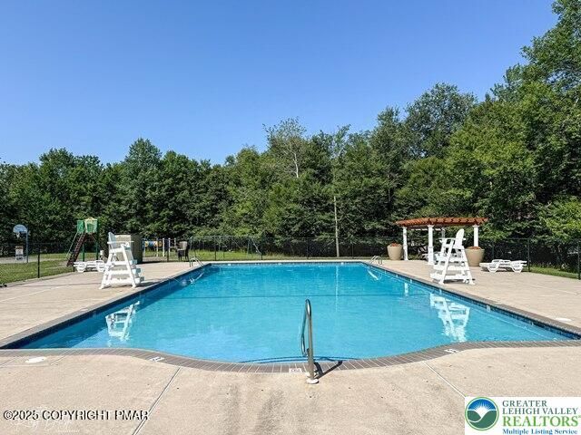 9390 Birch Lane, Coolbaugh Twp, PA 18466